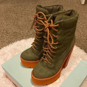 Exclusive Jeffrey Campbell HBIC Boot Khaki green